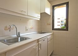 apartamentos-ponent-cocina