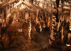 CANYAMEL cueva estalactitas