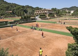 CLUB TENIS SON BESSO tenis entrenamiento tenisita